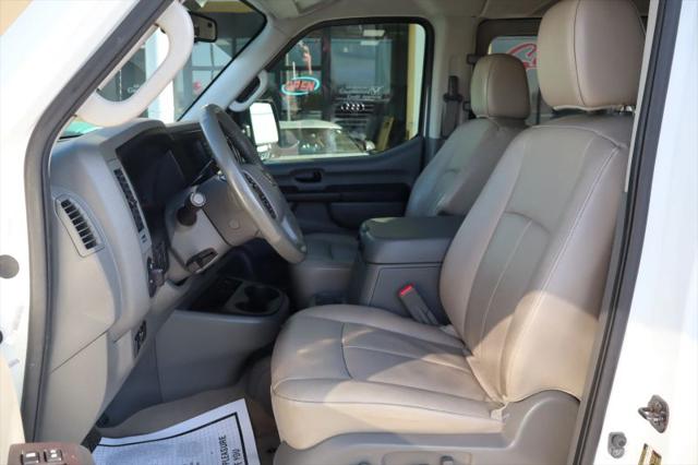 2015 Nissan 3500 SL V8