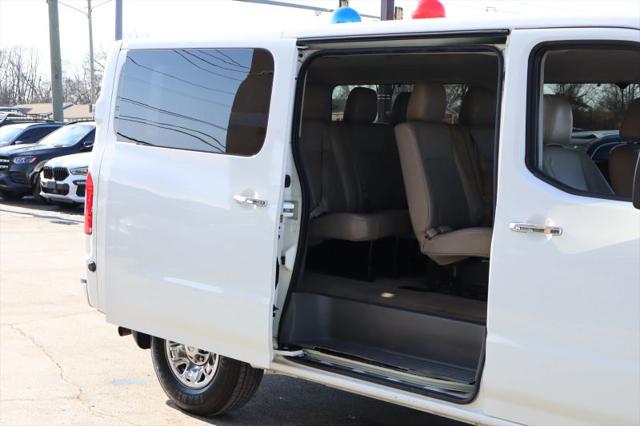 2015 Nissan 3500 SL V8