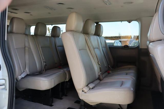 2015 Nissan 3500 SL V8