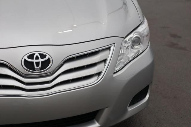2010 Toyota Camry LE V6