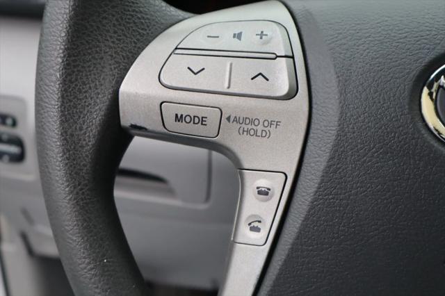 2010 Toyota Camry LE V6