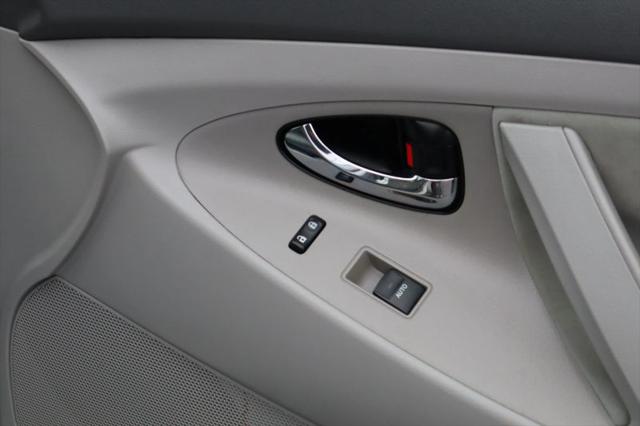 2010 Toyota Camry LE V6