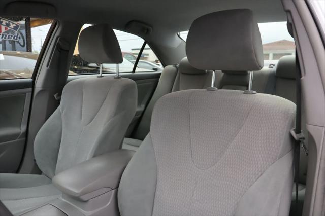 2010 Toyota Camry LE V6