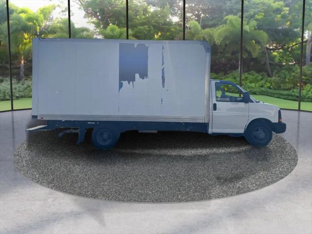 2015 Chevrolet Express Cutaway 3500