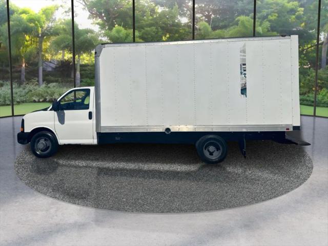 2015 Chevrolet Express Cutaway 3500
