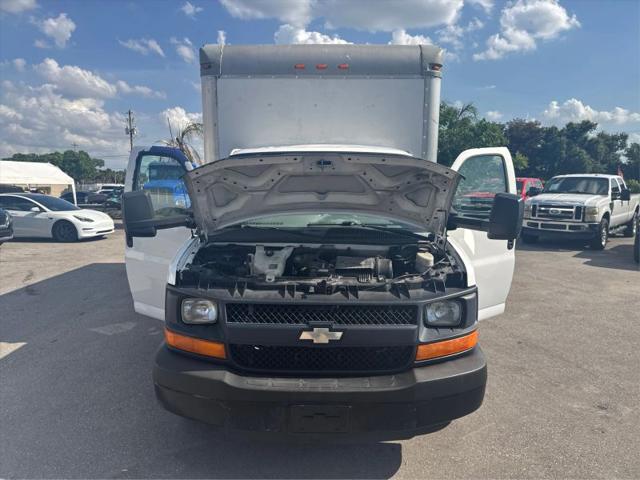 2015 Chevrolet Express Cutaway 3500