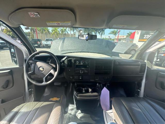 2015 Chevrolet Express Cutaway 3500