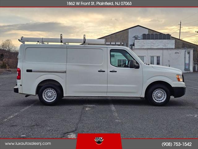 2016 Nissan 1500 S V6