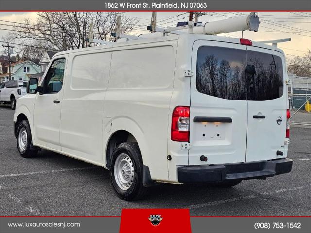 2016 Nissan 1500 S V6