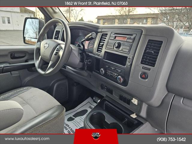 2016 Nissan 1500 S V6