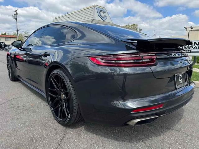 2020 Porsche Panamera Panamera