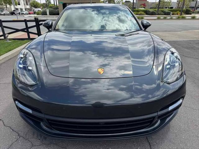2020 Porsche Panamera Panamera