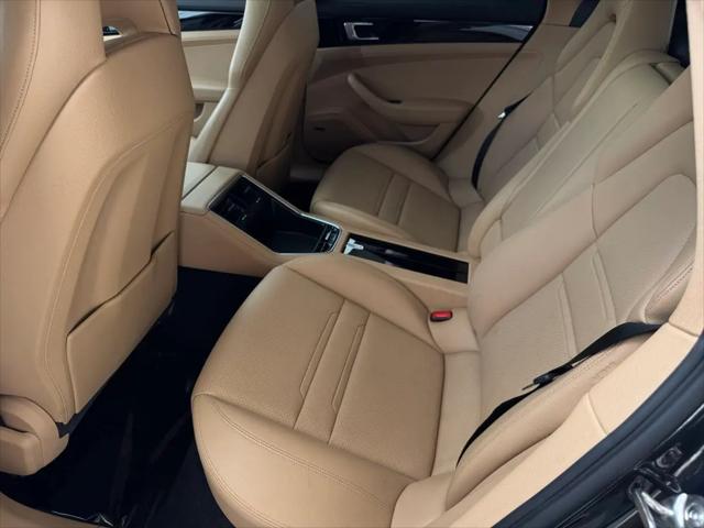 2020 Porsche Panamera Panamera