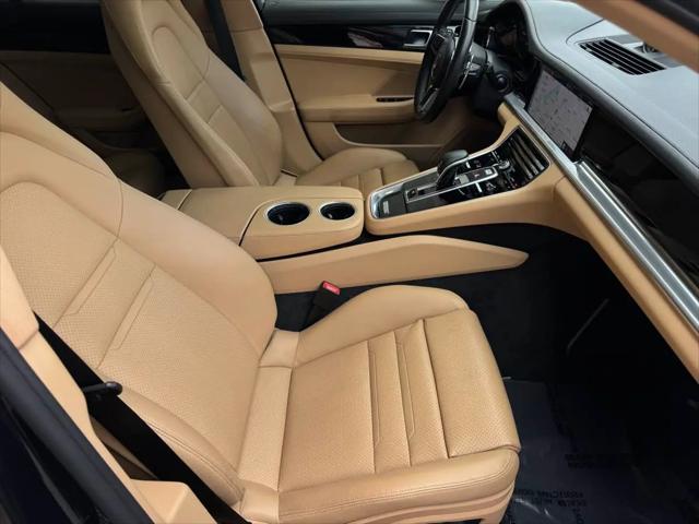 2020 Porsche Panamera Panamera