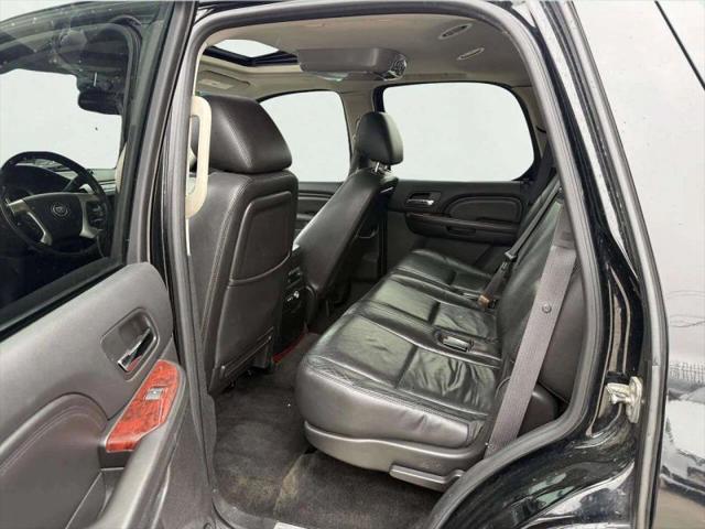 2011 Cadillac Escalade Luxury