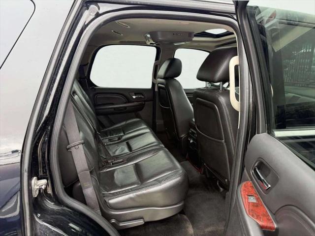 2011 Cadillac Escalade Luxury