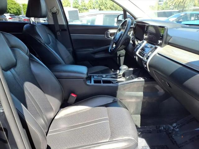 2023 Kia Sorento EX