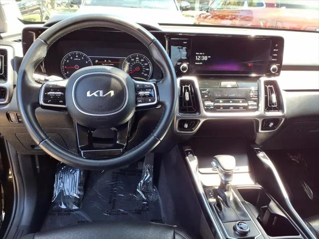 2023 Kia Sorento EX