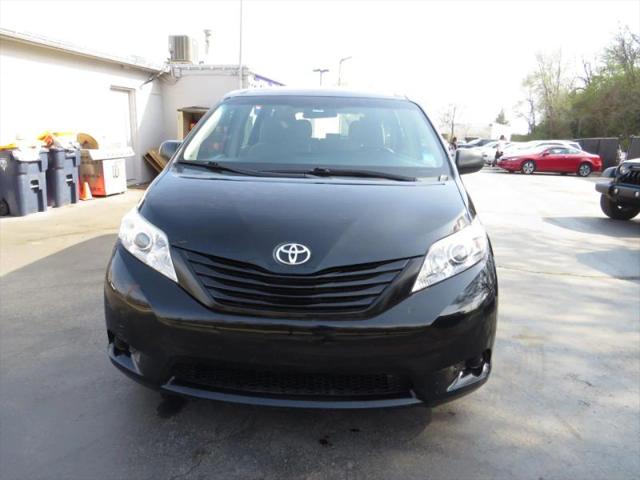 2015 Toyota Sienna L 7 Passenger