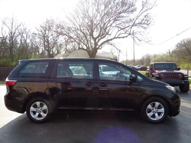 2015 Toyota Sienna L 7 Passenger