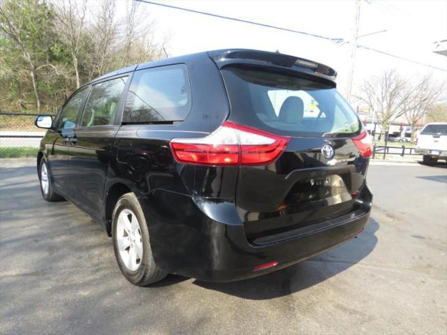 2015 Toyota Sienna L 7 Passenger