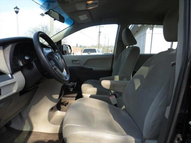 2015 Toyota Sienna L 7 Passenger