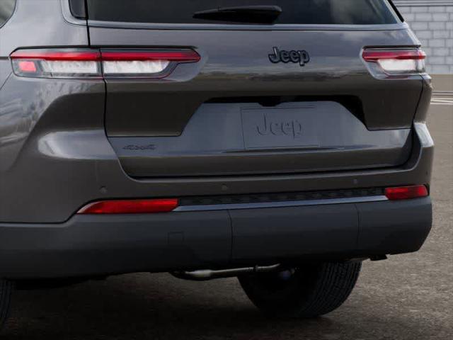 2026 Jeep Grand Cherokee L Altitude 4x4