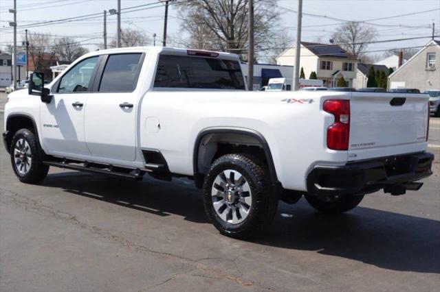 2025 Chevrolet Silverado 2500HD Crew Cab, Long Bed, Custom, 4WD