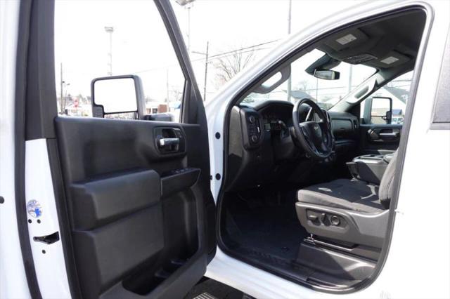 2025 Chevrolet Silverado 2500HD Crew Cab, Long Bed, Custom, 4WD