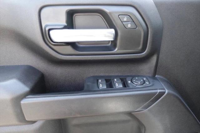2025 Chevrolet Silverado 2500HD Crew Cab, Long Bed, Custom, 4WD