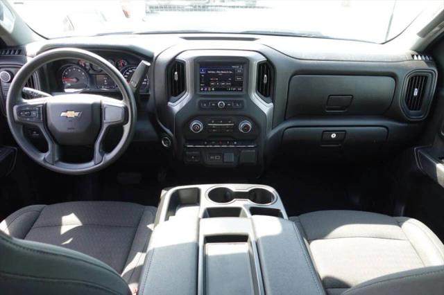 2025 Chevrolet Silverado 2500HD Crew Cab, Long Bed, Custom, 4WD