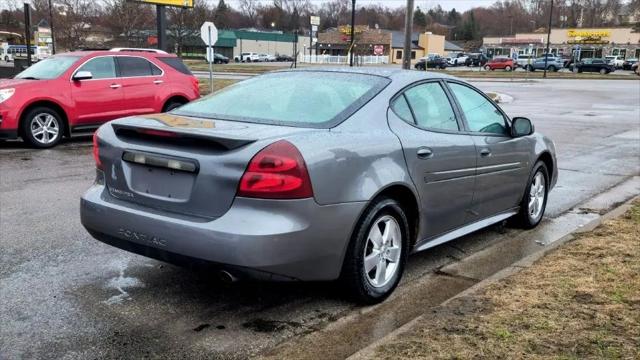 2008 Pontiac Grand Prix Unknown