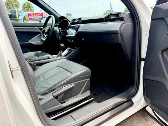 2020 Audi Q3 Premium 45 TFSI quattro Tiptronic
