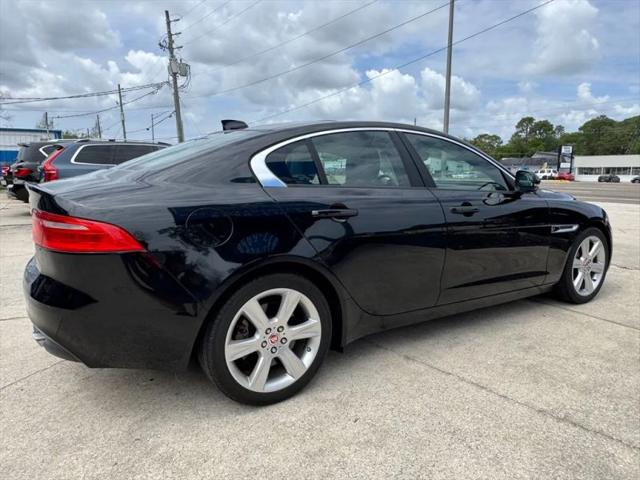 2018 Jaguar XE 25t Premium
