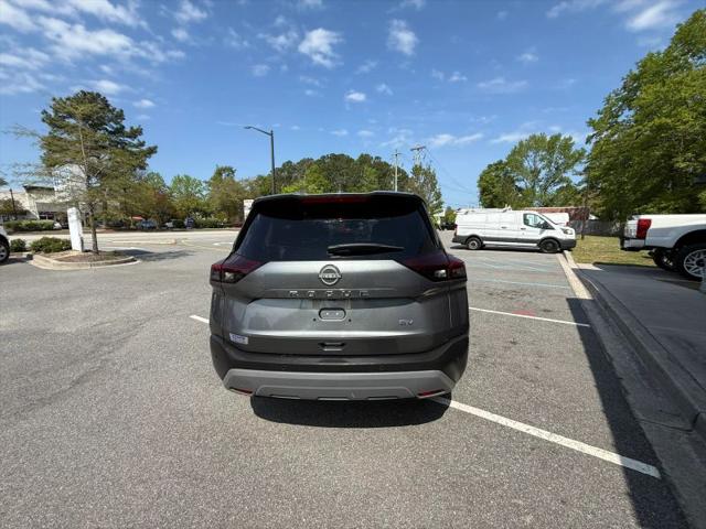 2023 Nissan Rogue SV FWD
