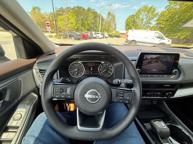 2023 Nissan Rogue SV FWD