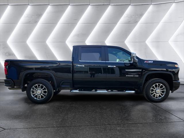2026 Chevrolet Silverado 2500HD Crew Cab, Standard Bed, LT, 4WD