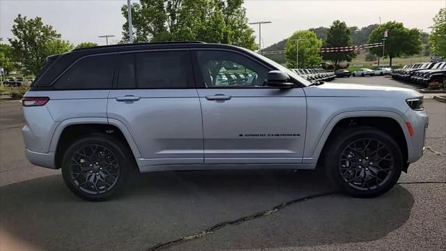 2026 Jeep Grand Cherokee Summit