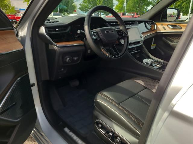 2026 Jeep Grand Cherokee Summit