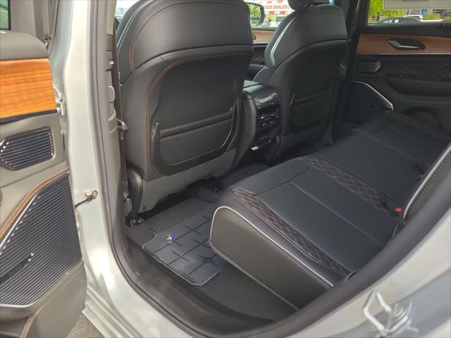 2026 Jeep Grand Cherokee Summit