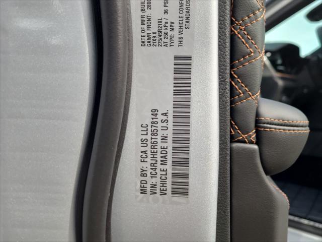 2026 Jeep Grand Cherokee Summit