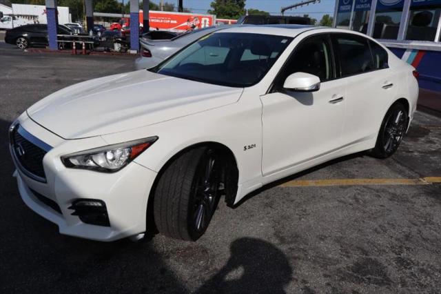 2016 INFINITI Q50 3.0t Red Sport 400