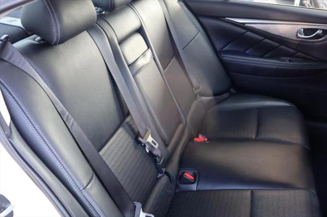 2016 INFINITI Q50 3.0t Red Sport 400