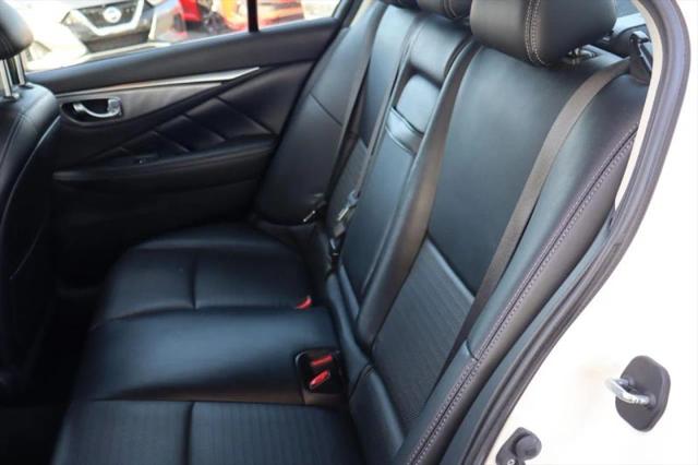 2016 INFINITI Q50 3.0t Red Sport 400