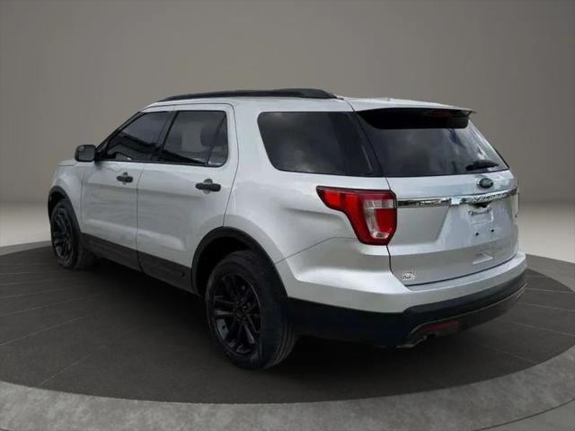 2016 Ford Explorer Base