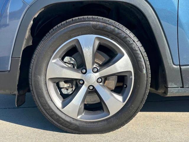 2021 Jeep Cherokee Limited FWD