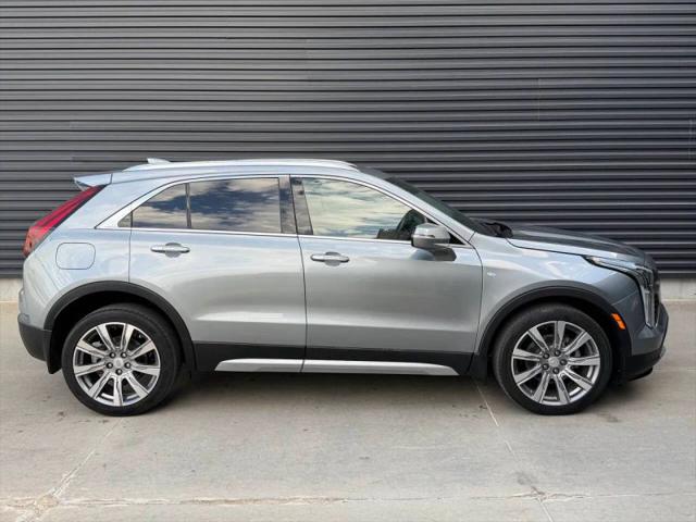 2023 Cadillac XT4 AWD Premium Luxury
