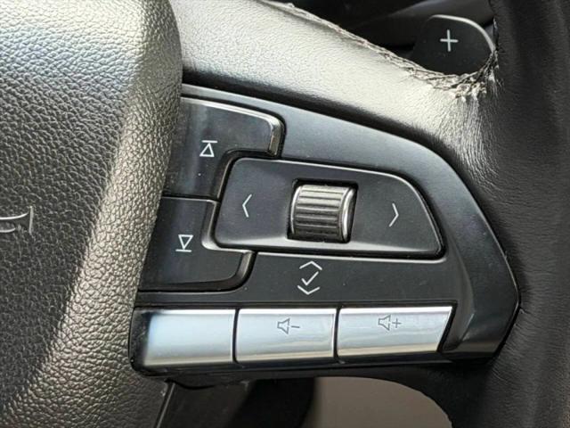 2023 Cadillac XT4 AWD Premium Luxury