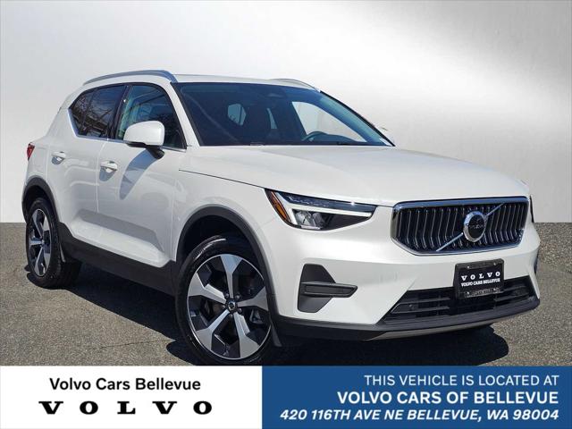 2025 Volvo XC40 B5 Core Bright Theme for sale in Bellevue, WA