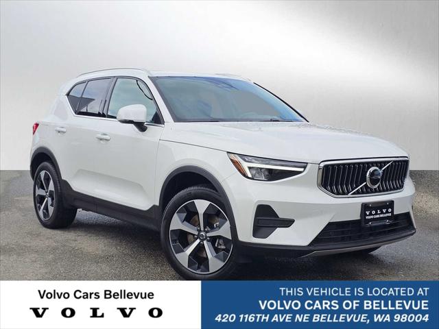 2025 Volvo XC40 B5 Core Bright Theme for sale in Bellevue, WA